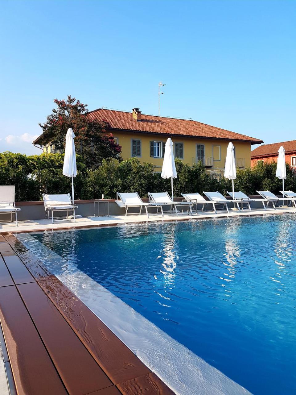 Locanda Ferro Uno, Golf Citta Di Асті Екстер'єр фото